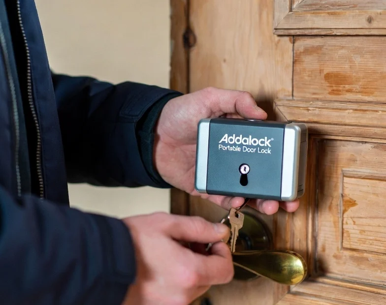 Best Portable Door Lock for Travel 2025